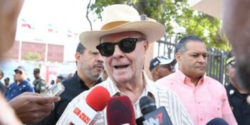 Hipólito dice que Collado “va a pasar más trabajo que un forro de catre”