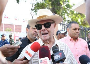 Hipólito Mejía respalda precandidaturas en el PRM y asegura apoyo presidencial