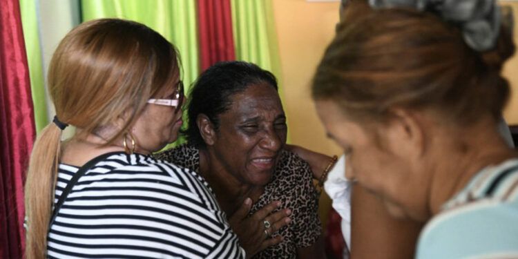 Hombre mata a su expareja, hiere a dos y se suicida en Los Alcarrizos
