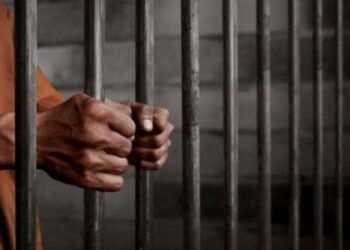 Hombre recibe un año de prisión preventiva por matar a su hijo en Puerto Plata