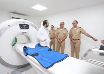 Hospital de las FF.AA. inaugura áreas de gastroenterología y tomografía