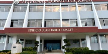 Iglesias rechazan fallo del TC sobre relaciones en cuerpos castrenses