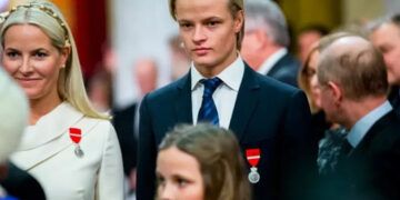 Imputan a hijo de Mette-Marit por violaciones y otros delitos