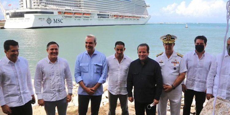 Inauguracion-de-puerto