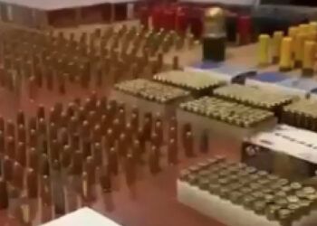 Incautan armas, municiones y granada en allanamientos en Santiago