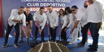 Inician construcción de techados en clubes deportivos de Puerto Plata