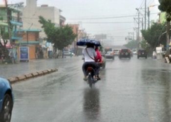 Inicio de semana con lluvias, ráfagas de viento y oleaje peligroso en el país