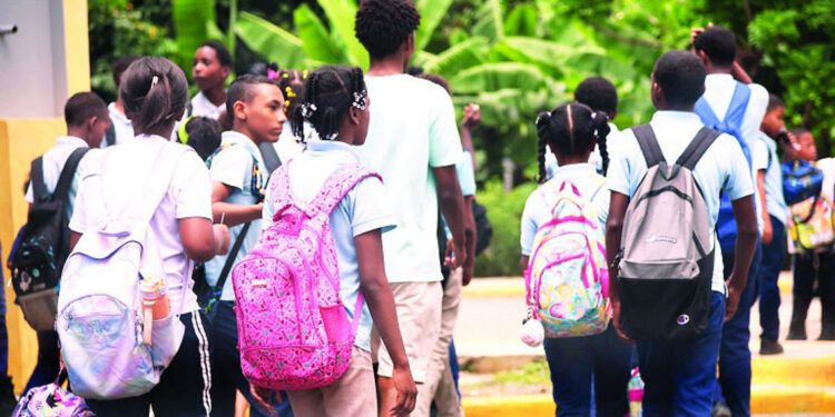 Inseguridad y abandono ponen en riesgo a estudiantes del Kilombo en Pedro Brand
