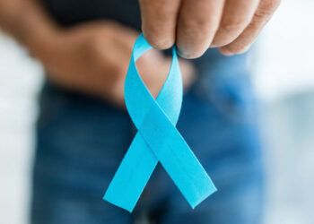 Instan a hombres mayores a chequeos para prevenir cáncer de próstata