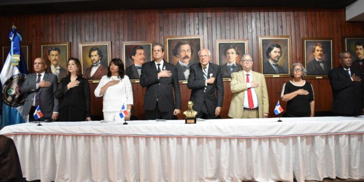 Instituto Duartiano convoca asamblea por declaraciones de su presidente sobre Haití