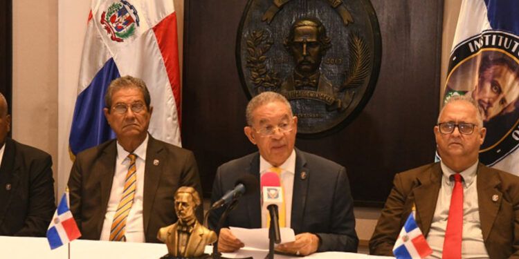 Instituto Duartiano defiende soberanía y apoya repatriaciones