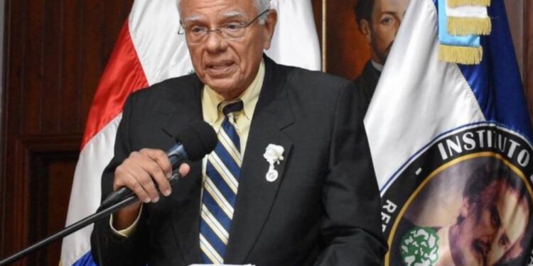 Instituto Duartiano destituye a Julio Manuel Rodríguez Grullón