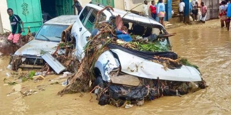 Inundaciones en Haití dejan 13 muertos, 15 heridos y un desaparecido