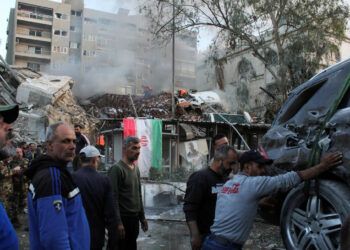 Irán y sus aliados prometen venganza por muerte de dos líderes