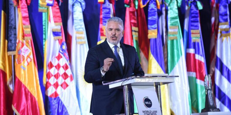 Iván Duque advierte sobre uso político de la justicia