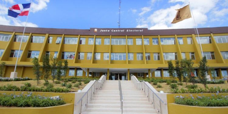JCE presentará proyecto de ley para regular candidaturas independientes