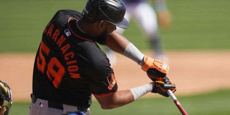 Jerar Encarnación se perderá inicio con los Gigantes