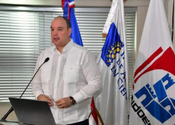 José del Castillo Saviñón renuncia al PLD tras 20 años