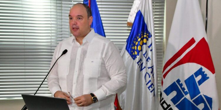 José del Castillo Saviñón renuncia al PLD tras 20 años