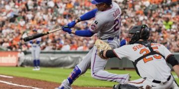 Juan Soto decide en la décima y los Mets remontan ante Orioles 7-6