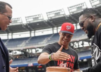 Juan Soto impresionado tras reunión con Medias Rojas