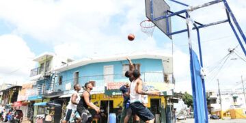 Juegos y fe marcan Semana Santa en barrios DN