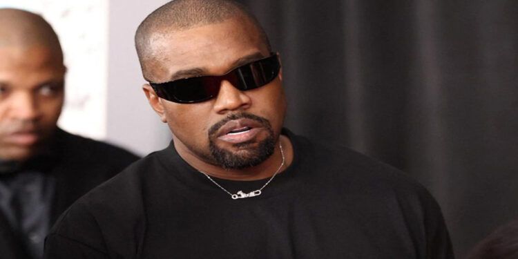Kanye West intenta apoyar a Diddy en juicio, pero no le permiten entrar