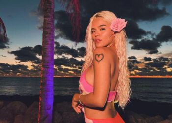 Karol G gana primera estatuilla en Premios Juventud 2025 con “Si antes te hubiera conocido”