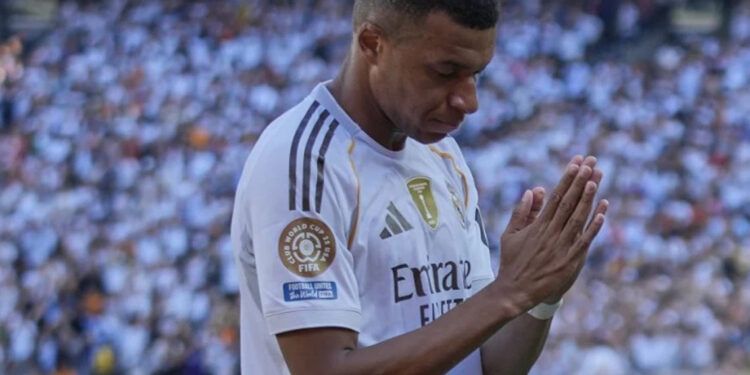 Mbappé retira demanda por acoso contra el PSG y busca reconciliación