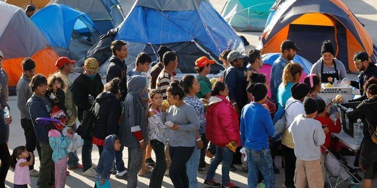 La Importancia Crítica de los Inmigrantes para la Economía de EE.UU.