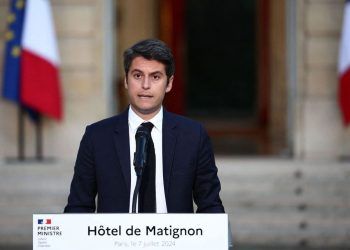 La izquierda pide a macron entregar el gobierno tras elecciones legislativas