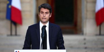 La izquierda pide a macron entregar el gobierno tras elecciones legislativas