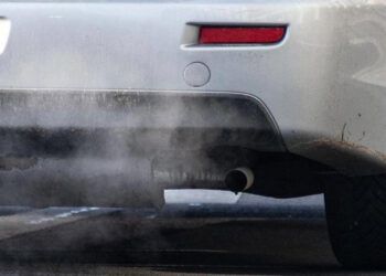 La UE flexibiliza la prohibición de coches de combustión desde 2035