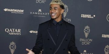 Lamine Yamal y Vicky López ganan el Trofeo Kopa 2025 como mejores jóvenes del fútbol