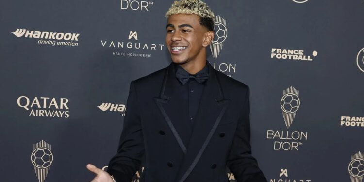 Lamine Yamal y Vicky López ganan el Trofeo Kopa 2025 como mejores jóvenes del fútbol