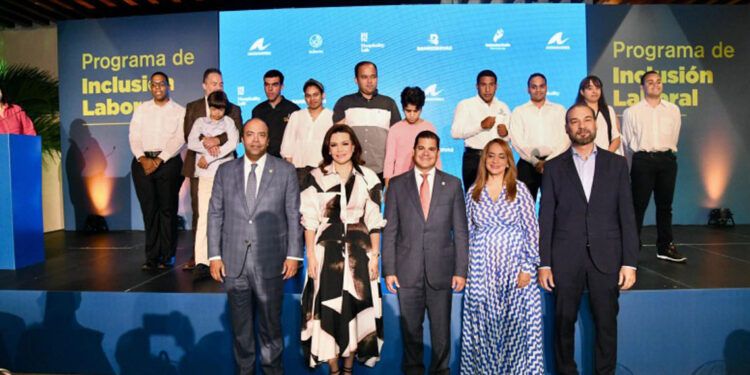 Lanzan programa para incluir a personas con discapacidad en el sector hotelero y gastronómico