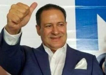 Legisladores lamentan tener colega condenado por narcotráfico