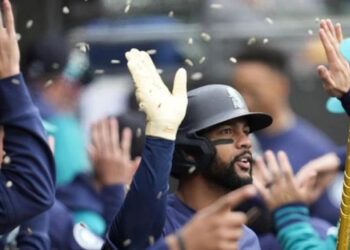 Leody Taveras decide con jonrón triunfo de Marineros sobre Medias Blancas