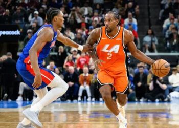 Leonard anota 55 puntos y lidera triunfo de Clippers