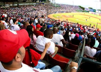Leones del Escogido inician venta y renovación de abonos para 2024-25