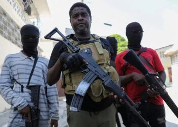 Líderes de bandas haitianas firman tratado de paz en Cité Soleil