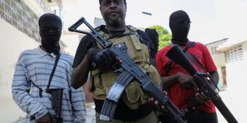 Líderes de bandas haitianas firman tratado de paz en Cité Soleil