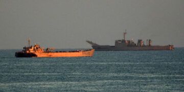 Llegan a Cuba dos barcos con ayuda humanitaria de México