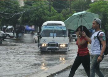Lluvias continuarán este sábado, pero serán menos intensas