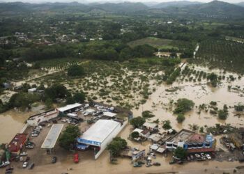 Lluvias en México dejan 44 muertos y comunidades incomunicadas