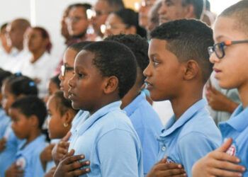 Gobierno inaugura dos escuelas en Puerto Plata para más de mil estudiantes