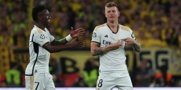Los goles de Carvajal y Vinicius sentencian las aspiraciones del Dortmund