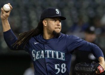 Luis Castillo lidera reserva de lanzadores de RD al Clásico