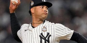 Luis Gil brilla y Yankees vencen 3-1 a los Azulejos