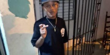 Madre exige justicia por muerte de su hijo en Santo Domingo Oeste